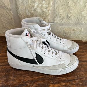 Nike Blazer Mid ‘77 shoes - white with black swoosh — size 6 youth / 7.5 womens